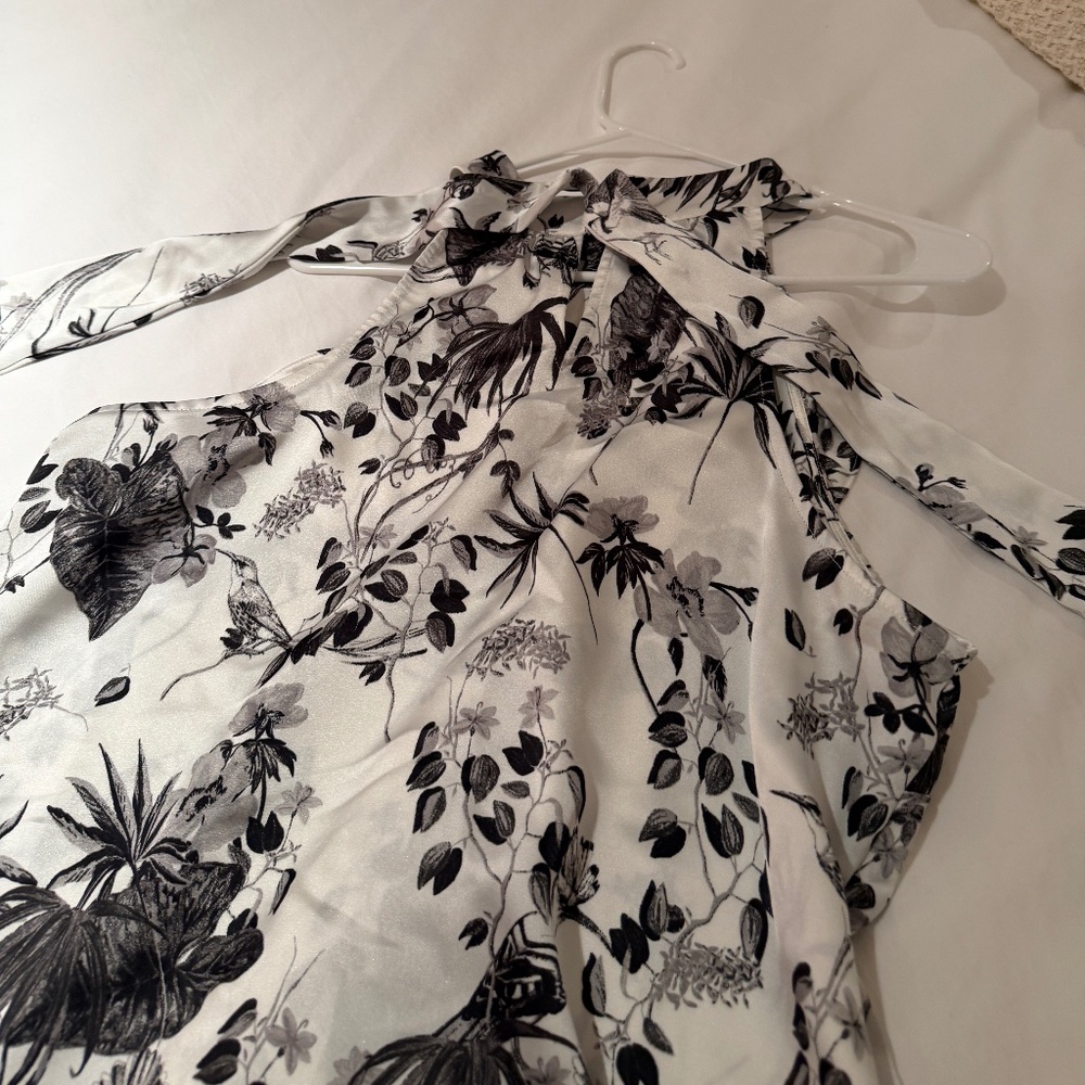 Fancy B&W silky sleeveless top